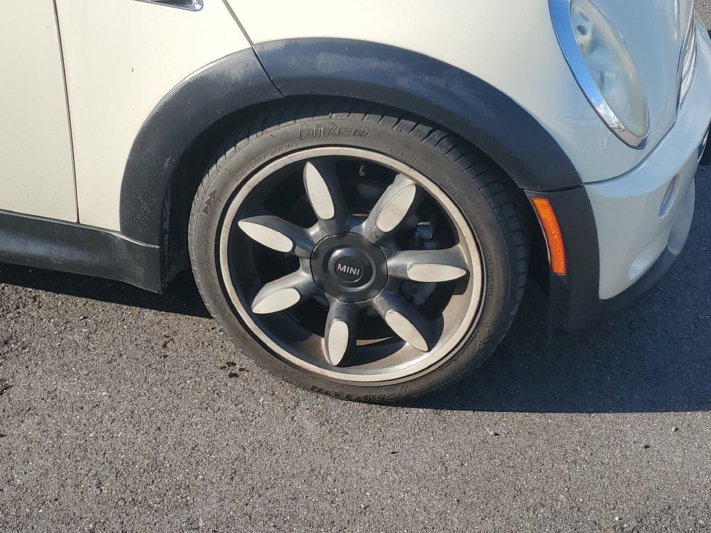 Used 2007 MINI Cooper S FWD image 10