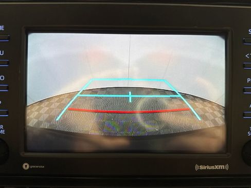 Used 2021 Toyota RAV4 XLE FWD image 16