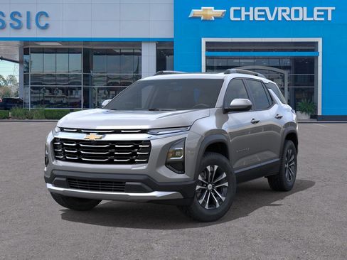 New 2026 Chevrolet Equinox LT image 6