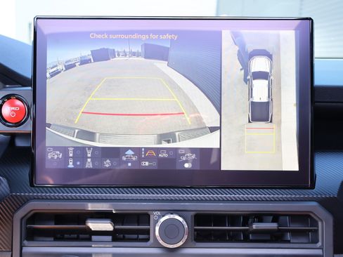 Used 2025 Toyota Tacoma TRD Pro AWD/4WD image 18