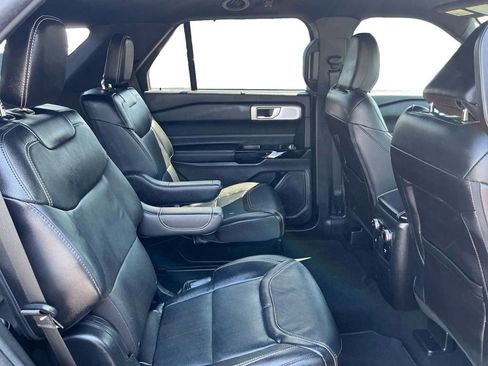 Used 2023 Ford Explorer ST w/ Equipment Group 401A AWD/4WD image 23