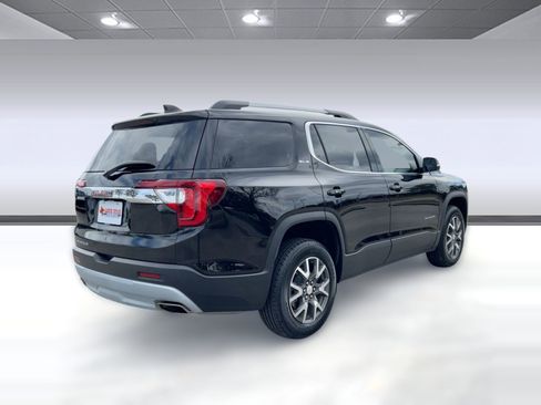 Certified 2023 GMC Acadia SLE w/ Driver Convenience Package image 9