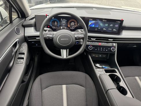 New 2025 Hyundai Sonata SEL image 17