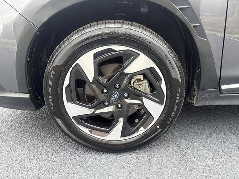 Used 2025 Subaru Crosstrek 2.5i Limited w/ Crosstrek Mirror Package image 9