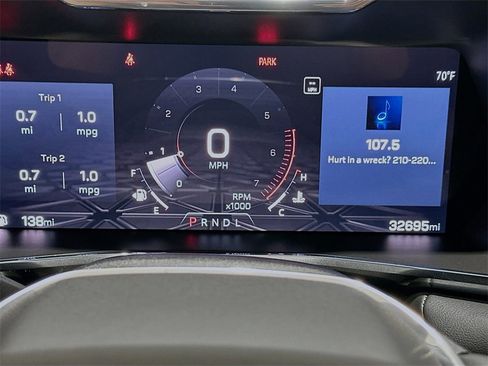 Used 2024 GMC Canyon Elevation w/ Convenience Package image 12