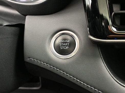 Certified 2024 Toyota Highlander XLE image 20