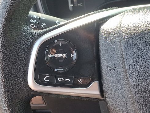 Certified 2019 Honda CR-V LX image 22