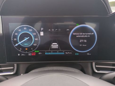 New 2026 Hyundai Elantra Limited FWD image 35