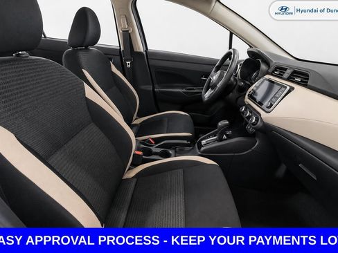 Used 2022 Nissan Versa SV FWD image 15