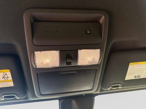 Used 2023 Nissan Frontier PRO-4X w/ Pro Convenience Package AWD/4WD image 30
