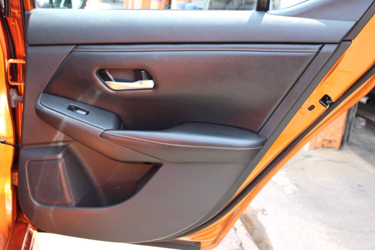 Used 2023 Nissan Sentra SR FWD image 43