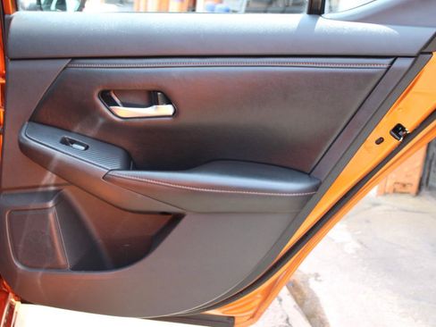Used 2023 Nissan Sentra SR FWD image 43