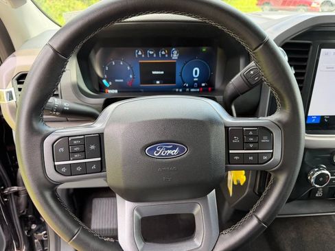 Used 2025 Ford F150 XLT w/ Equipment Group 301A Standard AWD/4WD image 14