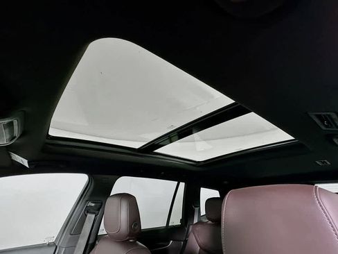 Used 2020 Cadillac XT6 Premium Luxury FWD image 33