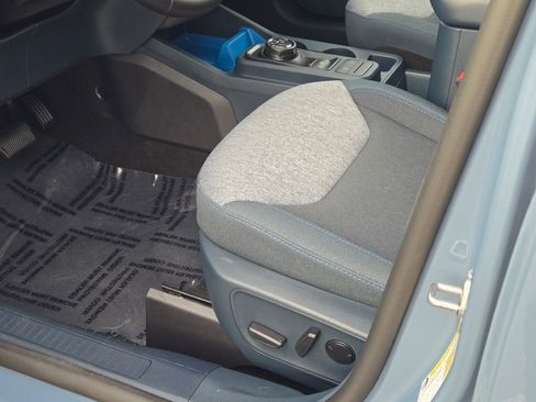 Used 2025 Ford Maverick XLT w/ XLT Luxury Package image 21