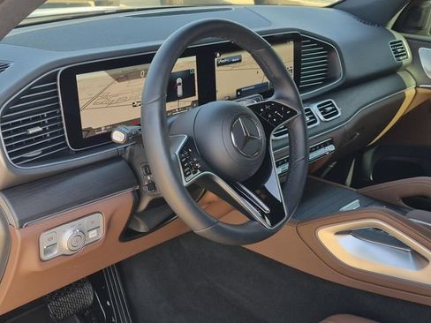 Certified 2025 Mercedes-Benz GLE 450e 4MATIC image 15