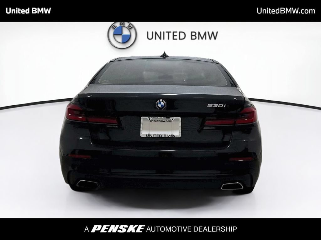 Used 2022 BMW 530i w/ Premium Package RWD image 6
