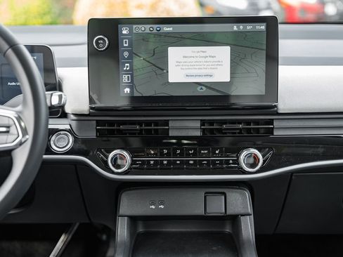 New 2025 Honda Prologue EX image 18