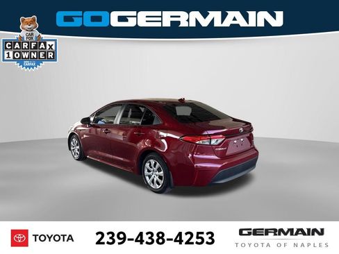 Used 2025 Toyota Corolla LE FWD image 4