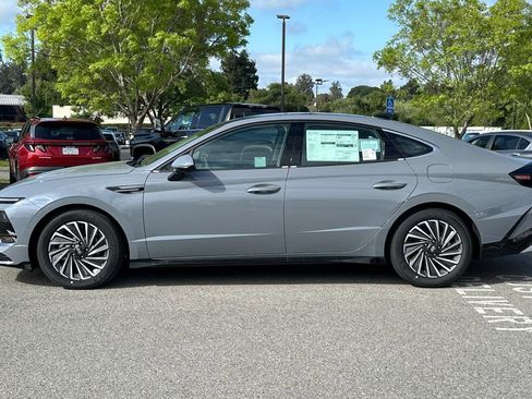New 2026 Hyundai Sonata Limited FWD image 7