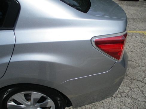 Used 2013 Subaru Impreza 2.0i image 16