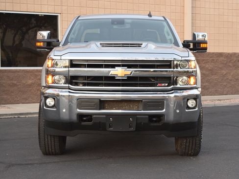 Used 2019 Chevrolet Silverado 2500 LTZ w/ Duramax Plus Package image 2
