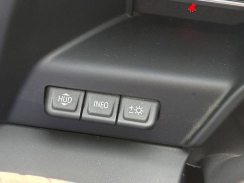 Used 2024 GMC Sierra 1500 AT4X AWD/4WD image 36