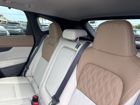 New 2026 Nissan Murano Platinum AWD/4WD image 15