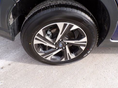 Used 2026 Subaru Crosstrek 2.0i Premium image 8