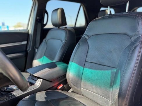 Used 2018 Ford Explorer Sport w/ Equipment Group 401A AWD/4WD image 11