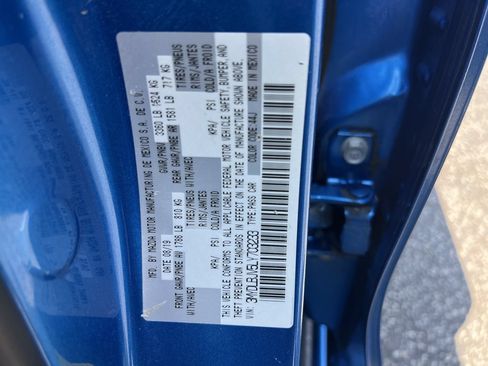 Used 2020 Toyota Yaris LE FWD image 36