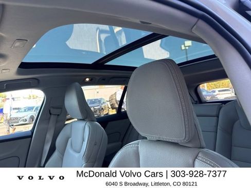 Used 2020 Volvo V60 T5 Cross Country w/ Protection Package Premier AWD/4WD image 9