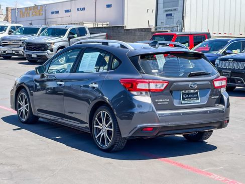 Used 2019 Subaru Impreza 2.0i Limited w/ Popular Package #2 AWD/4WD image 2