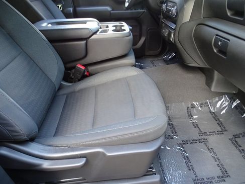 Used 2023 Chevrolet Silverado 1500 Custom image 9