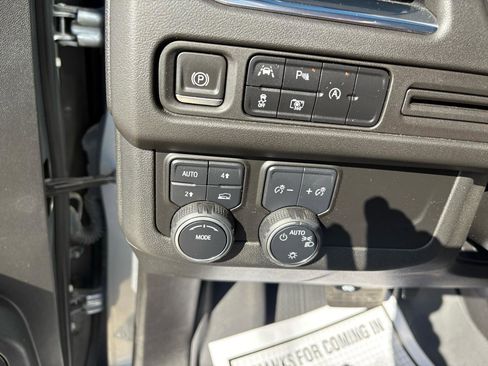 Used 2023 Chevrolet Tahoe LT w/ Luxury Package AWD/4WD image 55