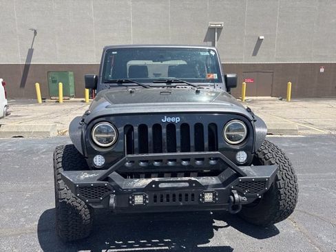 Used 2014 Jeep Wrangler Sport w/ Connectivity Group AWD/4WD image 8