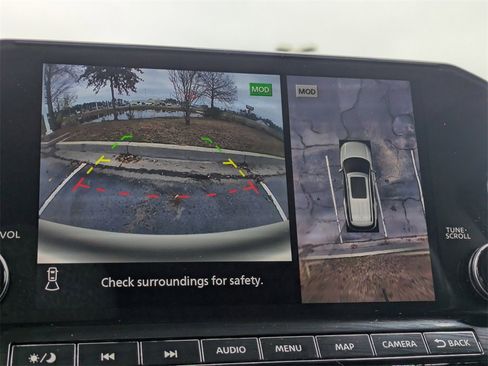 Used 2022 Nissan Pathfinder SL w/ SL Premium Package image 25