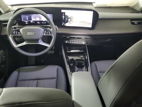 New 2026 Audi Q3 quattro 2.0T AWD/4WD image 15