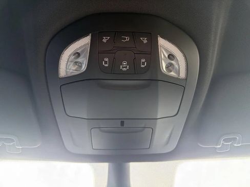 New 2026 Chrysler Pacifica Select FWD image 22