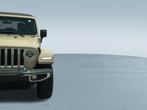 Used 2022 Jeep Wrangler Unlimited Sahara AWD/4WD image 44