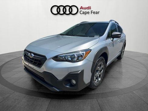 Used 2021 Subaru Crosstrek 2.5i Sport w/ Moonroof Package AWD/4WD image 1