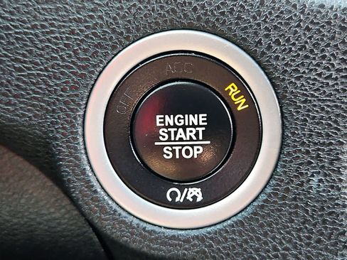 Certified 2021 Dodge Charger SXT RWD image 32