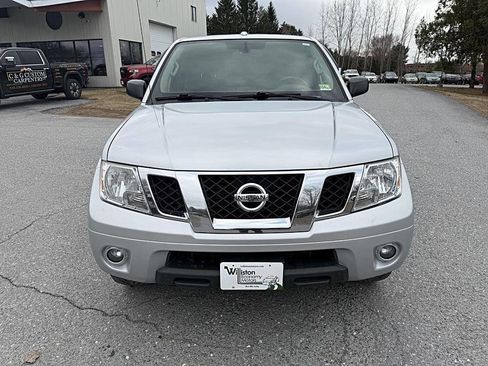 Used 2013 Nissan Frontier SV w/ SV Value Truck Pkg image 8
