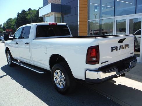 Used 2026 RAM 2500 Big Horn AWD/4WD image 20