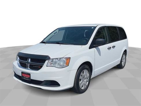 Used 2019 Dodge Grand Caravan SE w/ UConnect Hands-Free Group FWD image 1