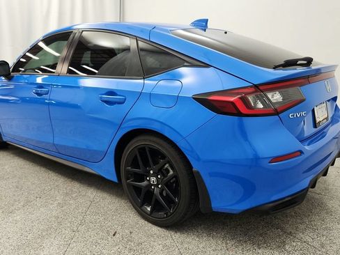 Used 2022 Honda Civic Sport image 16