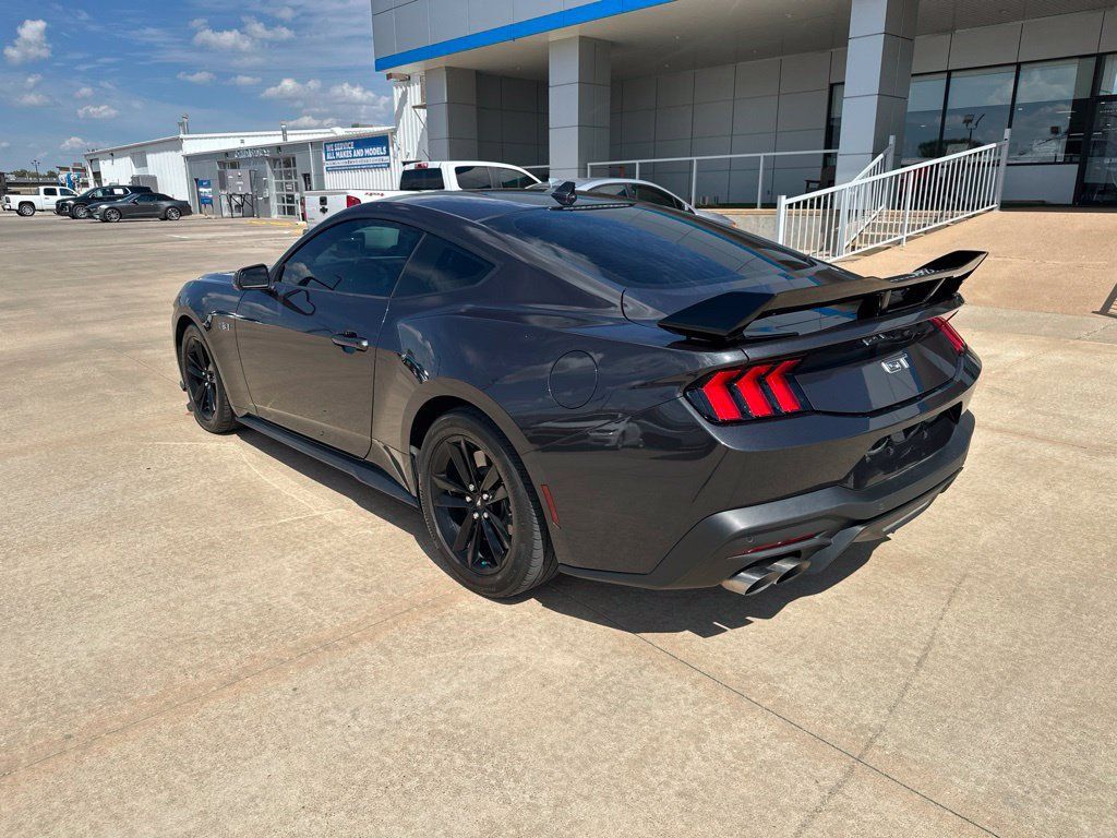 Used 2024 Ford Mustang GT RWD image 30