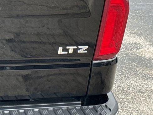 Used 2021 Chevrolet Silverado 1500 LTZ image 10