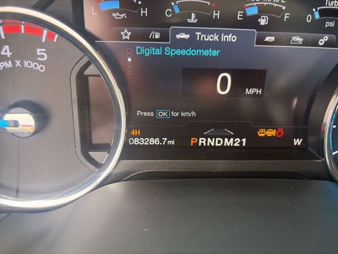 Used 2019 Ford F250 Platinum w/ Platinum Ultimate Package AWD/4WD image 18
