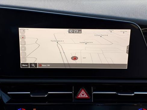 Used 2024 Kia Niro EX Touring image 21